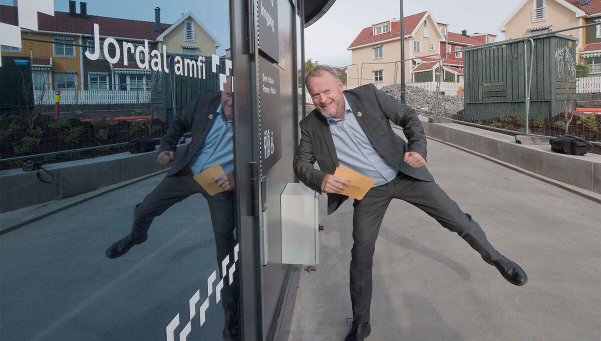 2020-09-25-oslo-kommune-idrettsbygg-jordal-amfi-hovd