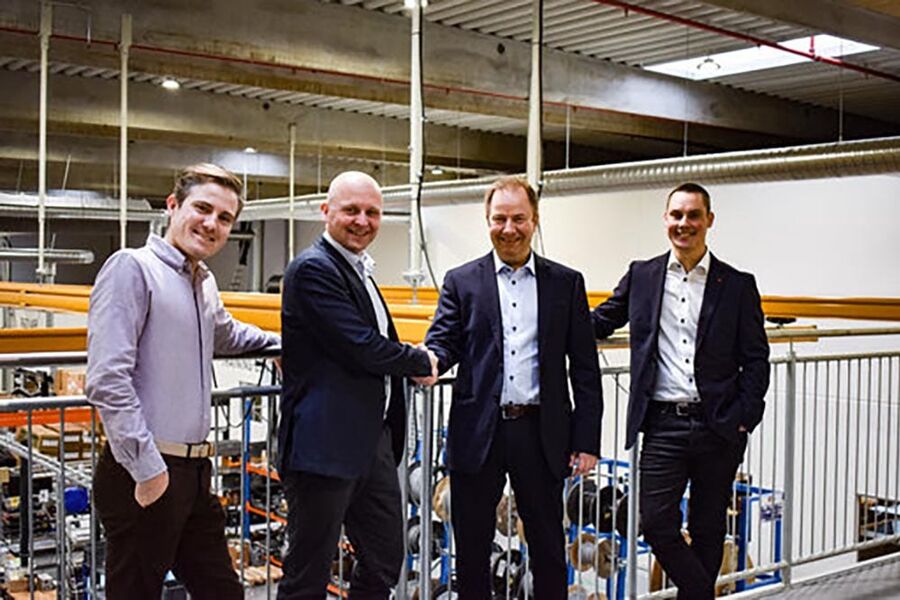 Nichlas Amdisen Pedersen, Conny Andersson fra Advansor, Trond-Øystein Bjørnnes og Max Karlsson fra IWMAC.
