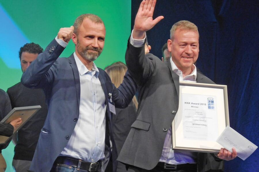 Atle Næss og Jo Jessen i Instell fra prisutedelingen i 2018.