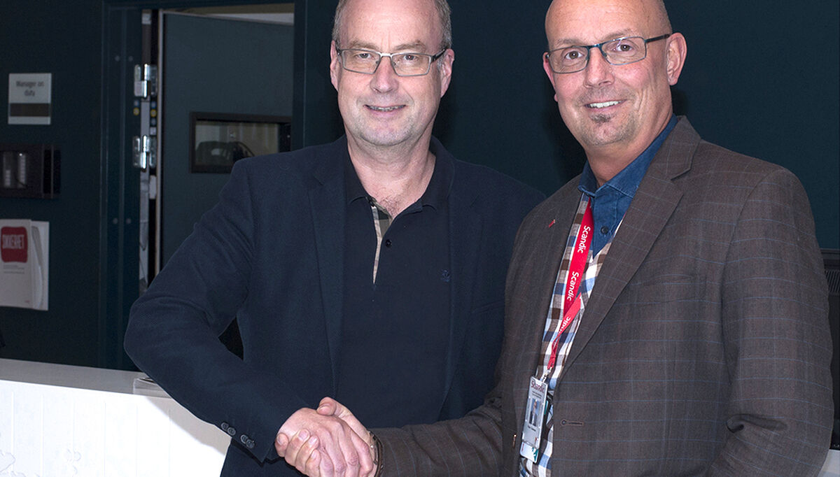 2018-09-24-firsafe-scandic-signing-2