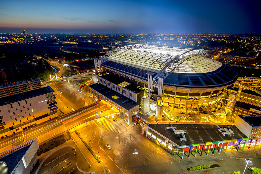 2018-07-10-amsterdam-arena-night