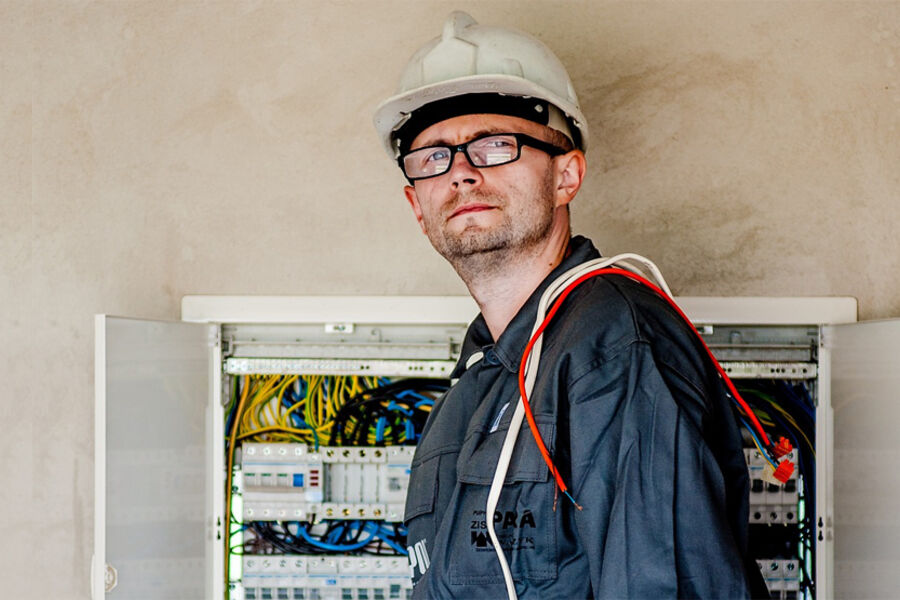 Nelfo påpeker at det må utdannes flere elektrofaglærere. Illustrasjonsfoto: Michal Jarmoluk