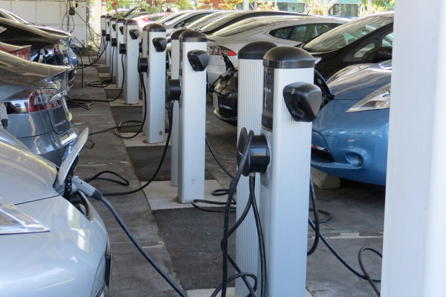 stromnettet-kan-levere-strom-til-15-millioner-elbiler-i-2030-2
