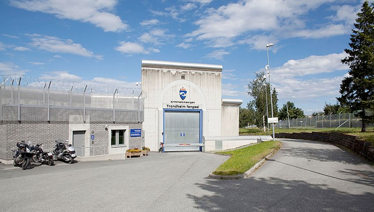 elektroskandia-og-schneider-electric-gjor-suksess-i-trondheim-fengsel-2