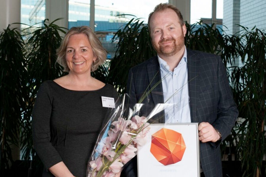 Elisabeth Stene, konserndirektør for HR & Organisasjonsutvikling i Multiconsult, leder for Must nettverket Jill Nordhus. Foto: Line Slotnes