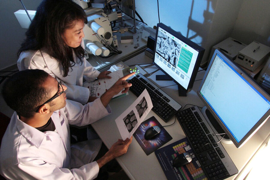 BI får nå gode muligheter til å drive BAE-forskning. Foto: ITBakteult/Pixabay/Flexioncool.