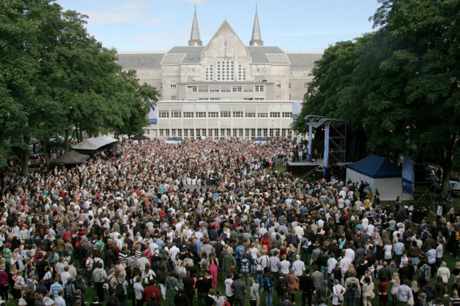 Fra tidligere immatrikulering ved NTN i Trondheim. Foto: NTNU