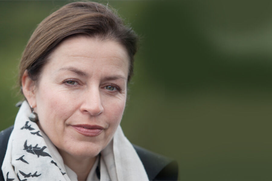 Anne Vera Skrivarhaug, avdelingsdirektør i NVE mener bruk av energimerket i yrkesbygg henger etter. Foto: NVE