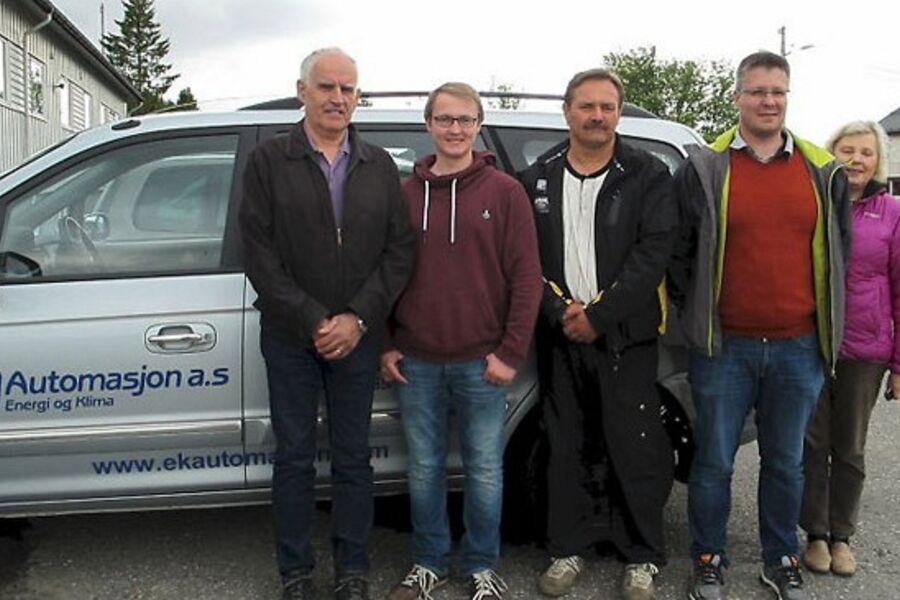 GK Norge kjøpte opp EK Automasjon på Sørreisa i fjor sommer. Nå fusjoneres selskapet inn i GK Norge. Her ser vi staben i bedriften på Sørreisa.Fra venstre ser vi ,Andreas Edvardsen, Kristian Benjaminsen, Ronny Ellingsen, Sjur Bjerkkj og Judith Edvardsen.Foto: EK Automasjon