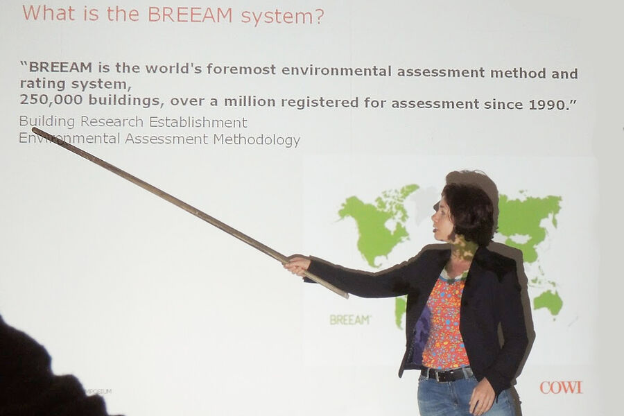 Kathrine Strøm, landskapsarkitekt hos Cowi/Blue Green Network presenterer 