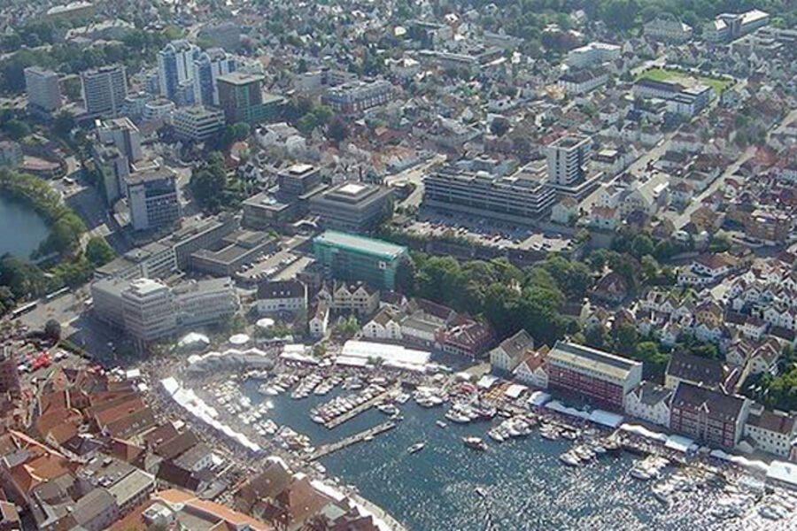 - Bygging av komplekse sykehusanlegg er en utfordrende oppgave som stiller store krav til både nytenking, samhandling og erfaring fra tilsvarende prosjekter, sier Terje Bygland Nikolaisen, administrerende direktør i COWI Norge.