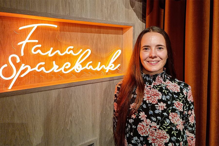 Karianne Johnsen Landa, bærekraftsansvarlig i Fana Sparebank. Foto: Fana Sparebank.