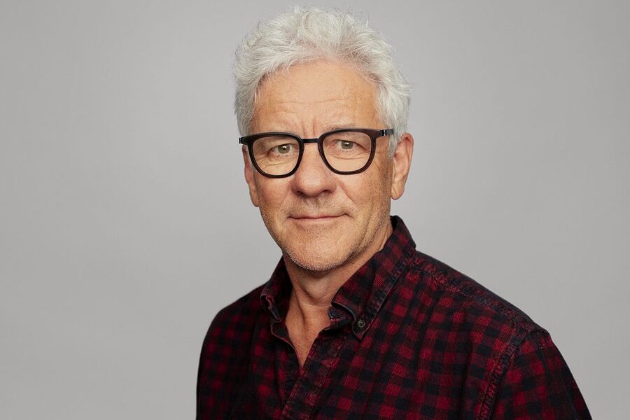 Arkitekt Johannes Eggen i Nordic Office of Architecture, etterlyser mer tverrfaglig og bedre produkter. - Vi må ha med leverandørindustrien, elektrokonsulenter, UU-konsulenter og arkitekter for å finne ut hvordan man kan løse dørproblematikken på best måte.