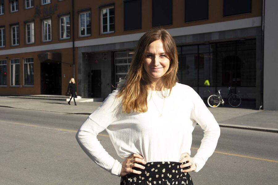 Consigli bruker kunstig intelligens og matematisk optimering for å skape innsiktsfulle beslutningsunderlag for byggherrer og totalentreprenører. Det skal resultere i «selvprosjekterende ingeniører». - Jeg mener det skal være mulig å gjøre 80 prosent rådgivingsfagene med Tech, mens de siste 20 prosentene må menneskehjernen ta seg av, sier Ingebjørg Foss Daae, COO hos Consigli. 