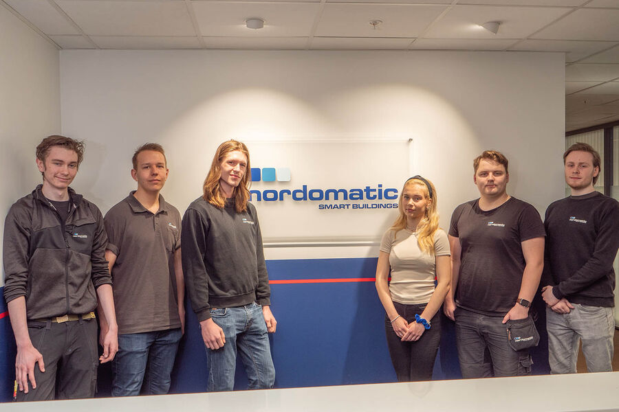 Lærlinger hos Nordomatic, fra venstre: Sivert Krogstad, Even Elias Heir, Mathias Aaseth, Mia Harstad, Kristian Lien Olsen og Olav Aronsen.