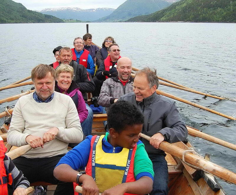 Utegudsteneste C1 Roing Hjelmkonnå
