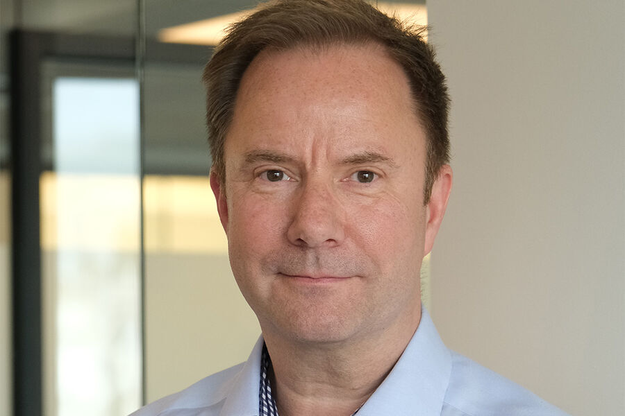 - Våre ambisjoner er å redusere all unødvendig energibruk og CO2 fra bygninger ved hjelp av brukervennlig teknologi som gir driftsavdeling full kontroll og informasjon nødvendig for å kunne gjøre de tiltakene som trengs, sier Trond-Øystein Bjørnnes, daglig leder i Kiona.