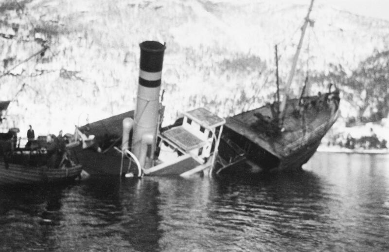 Sjøhistorier B Str Riddervold FORLIS v Skrhlm 1944[1]
