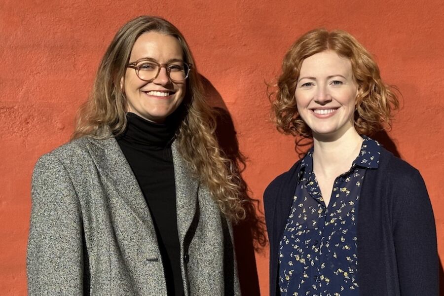 Fra venstre: Jenny Maria Hammerlund Ribe og Stine Marie Hoggen begynte begge i Grønn Byggallianse i oktober. Foto: Grønn Byggallianse