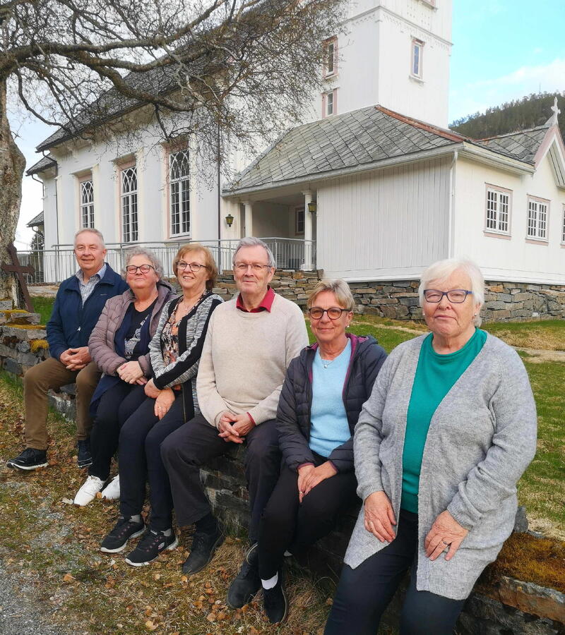 Inviterer til dugnad[1]