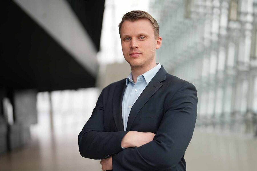 Erik Gjesdal, Schneider Electric