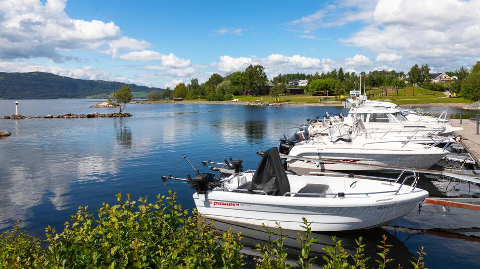 Foto av båthavna på Jessnes