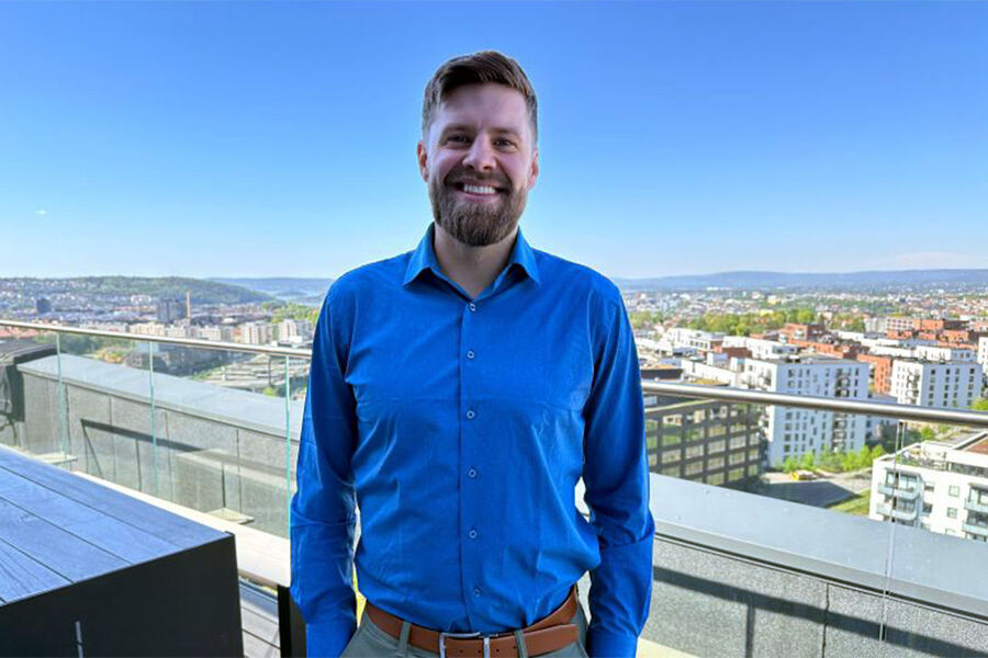 – Endringene i forskriften er nå tilpasset EUs taksonomi og ENOVAs støtteordninger, sier Erland Åmot, avdelingsleder for energitjenester i Bravida. Foto:  Bravida