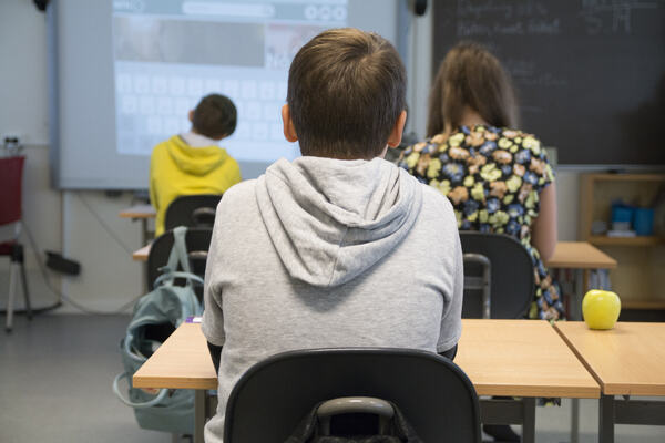 RETTIGHETER. Den nye opplæringsloven forsterker retten til individuelt tilrettelagt undervisning helt til utdanningsløpet er ferdig. Illustrasjonsfoto: Colourbox