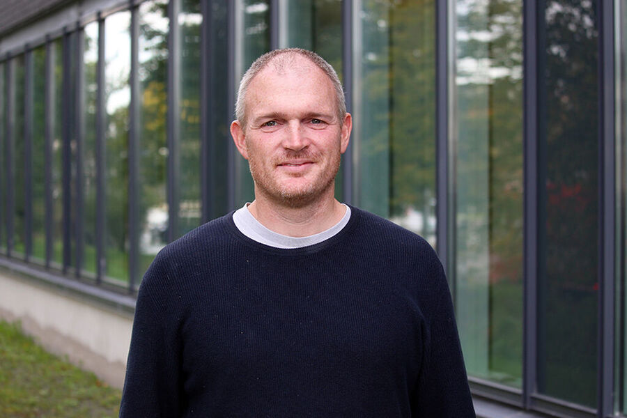 Niels Lassen – sjefrådgiver i Skanska Teknikk, er en av foredragsholderne i den første seksjonen som omhandler fremtidens ventilasjonsløsninger – hvordan skal man ivareta bruker og samfunnsperspektivet, samtidig som man tar hensyn til inneklima, energi, bærekraft og innovasjon.