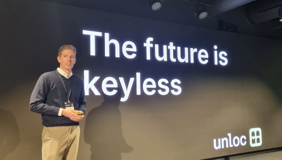 – Mange tror at innovasjon må være disruptiv, men vår tilnærming handler heller om evolusjon. Vi samarbeider derfor med alle verdens leverandører av adgangssystemer med et felles mål om å skape en nøkkelfri hverdag, sier Jesper Vik, Head of Sales i Unloc.app.