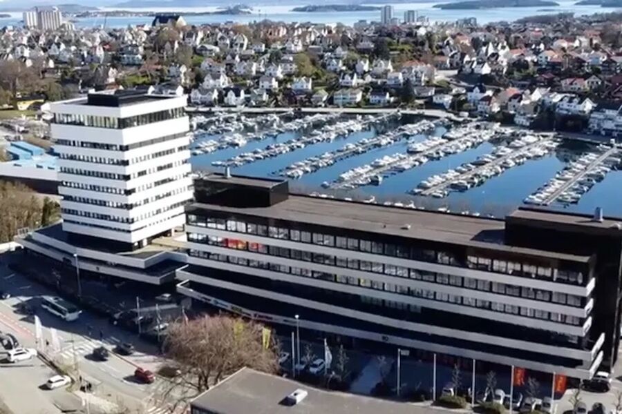 Leveransen til Sinus Elektro omfattet elektro, belysning, brannalarm, data, ventilasjon, rør og romregulering, i tillegg til et moderne SD-anlegg for styring av lys og varme. Foto: Sinus Elektro Leveransen til Sinus Elektro omfattet elektro, belysning, brannalarm, data, ventilasjon, rør og romregulering, i tillegg til et moderne SD-anlegg for styring av lys og varme. Foto: Sinus Elektro