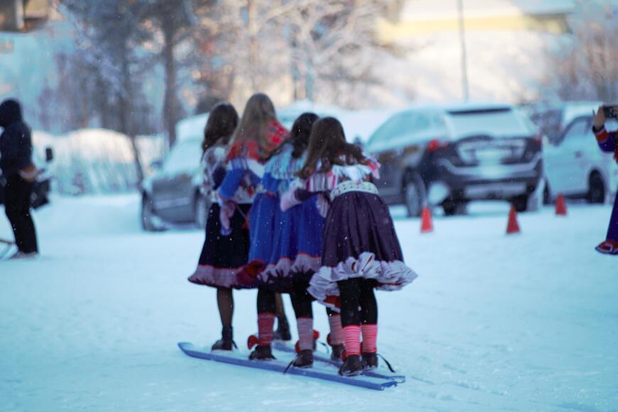 Tandemskikonkurranse. Her er det viktig med godt samarbeid. Tandemskikonkurranse. Her er det viktig med godt samarbeid.
