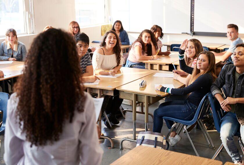 klasserom elever og lærer