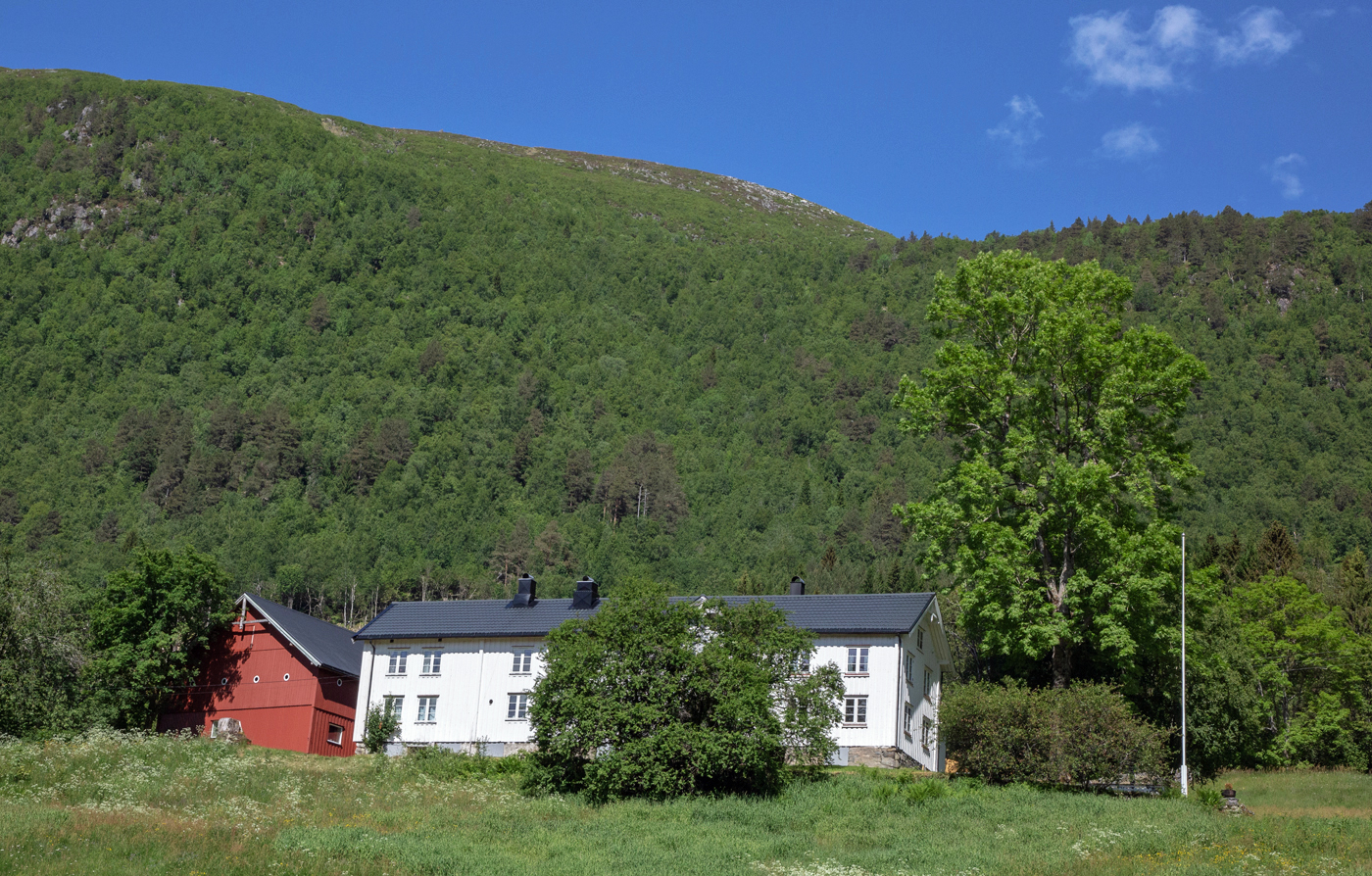 Skrøvset2Garden.jpg